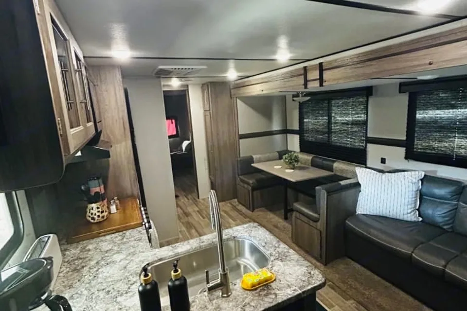 The Hitch Hiker Bunk House