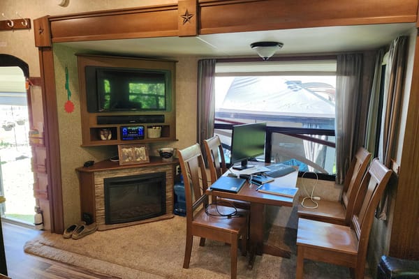 Roy's Open range Fifth wheel Fifth Wheel