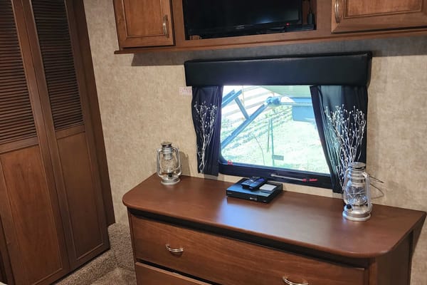 Roy's Open range Fifth wheel Fifth Wheel