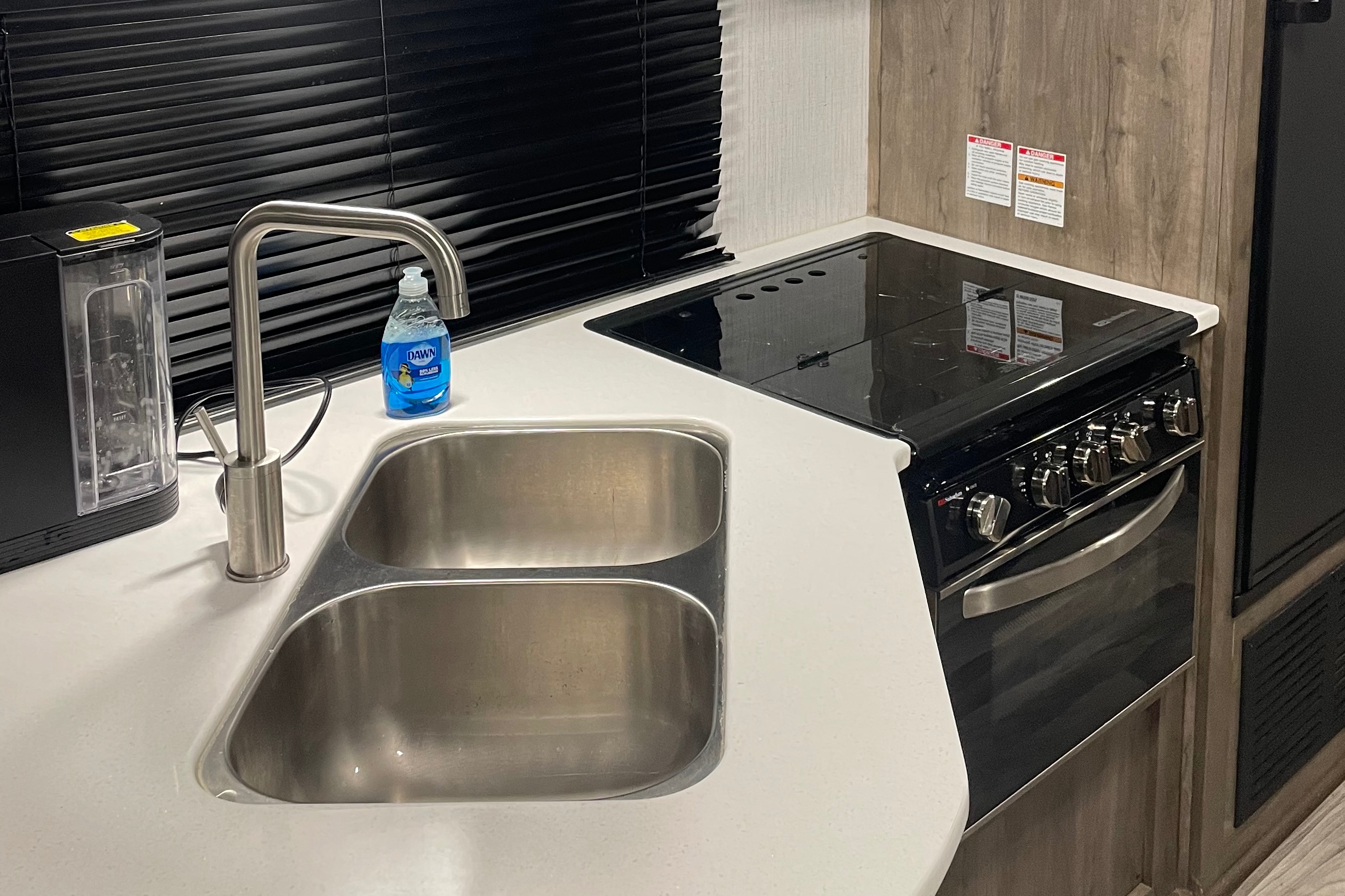 Timmy's Heartland Pioneer 270 bhs Travel Trailer