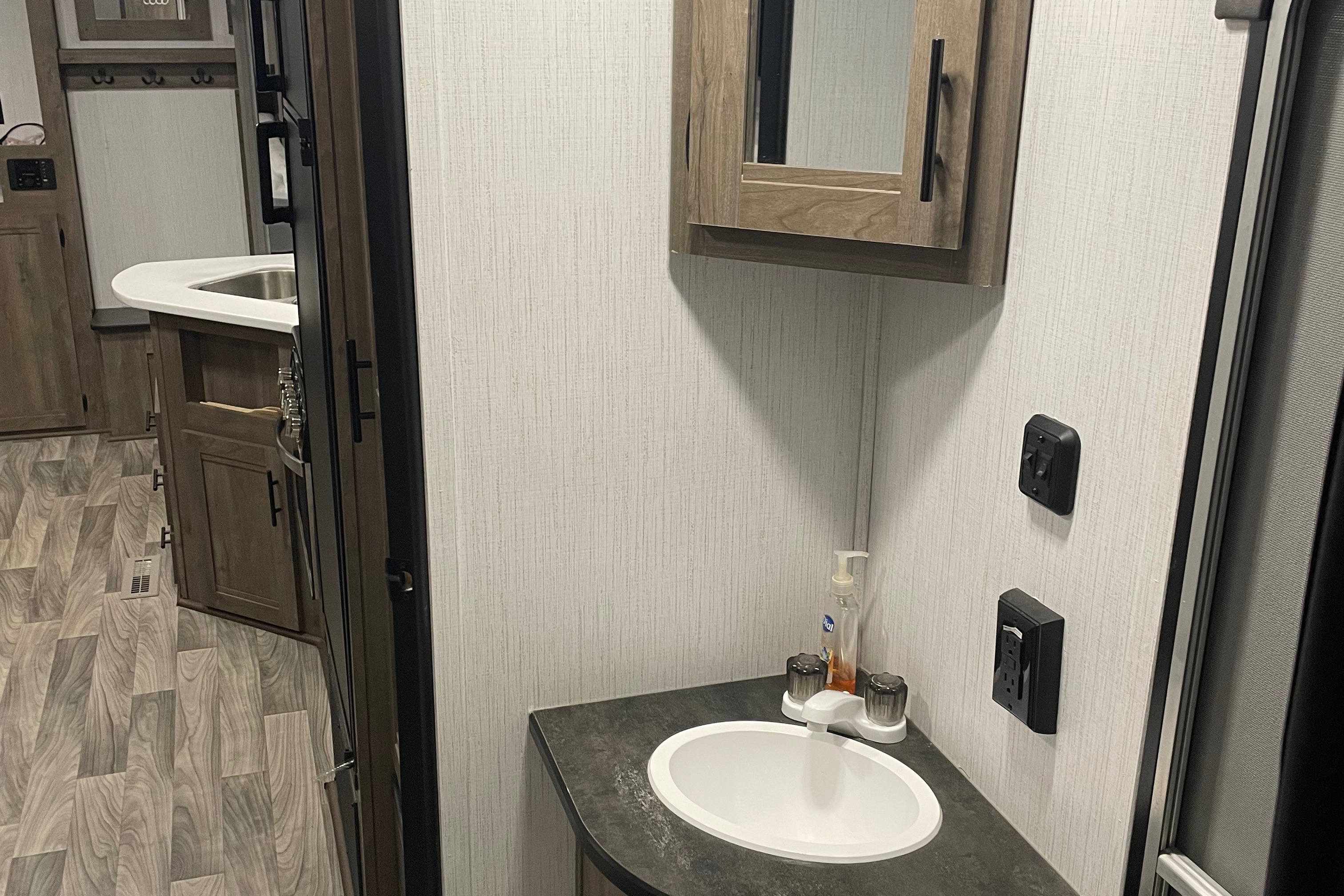 Timmy's Heartland Pioneer 270 bhs Travel Trailer