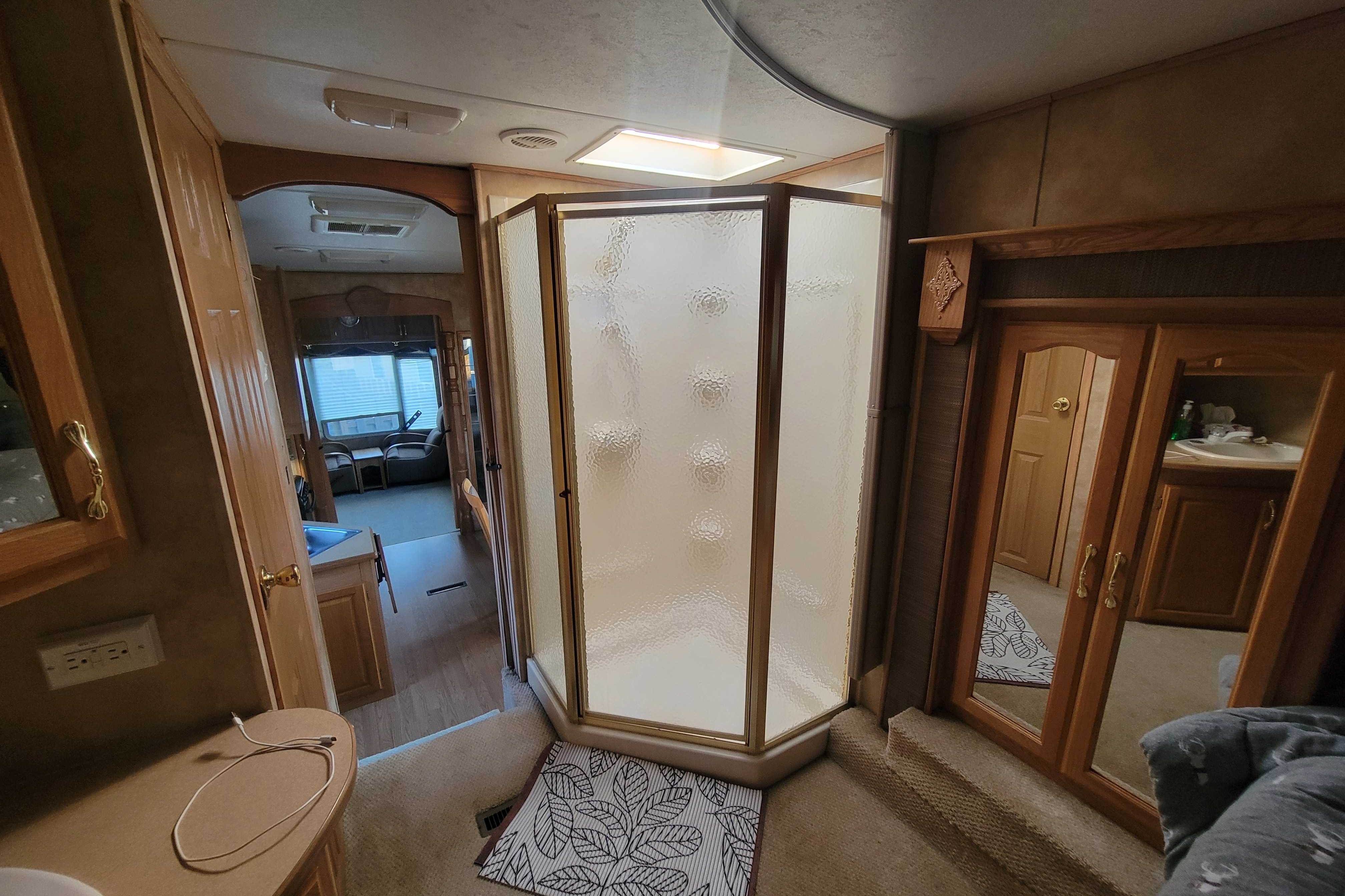 Keystone Everest 364Q Sellette