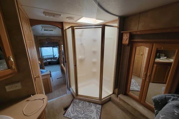 Keystone Everest 364Q Sellette
