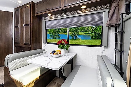 2022 Gulf Stream Conquest Class C 24ft. - FREE PRIVATE SHUTTLE - Thomas -