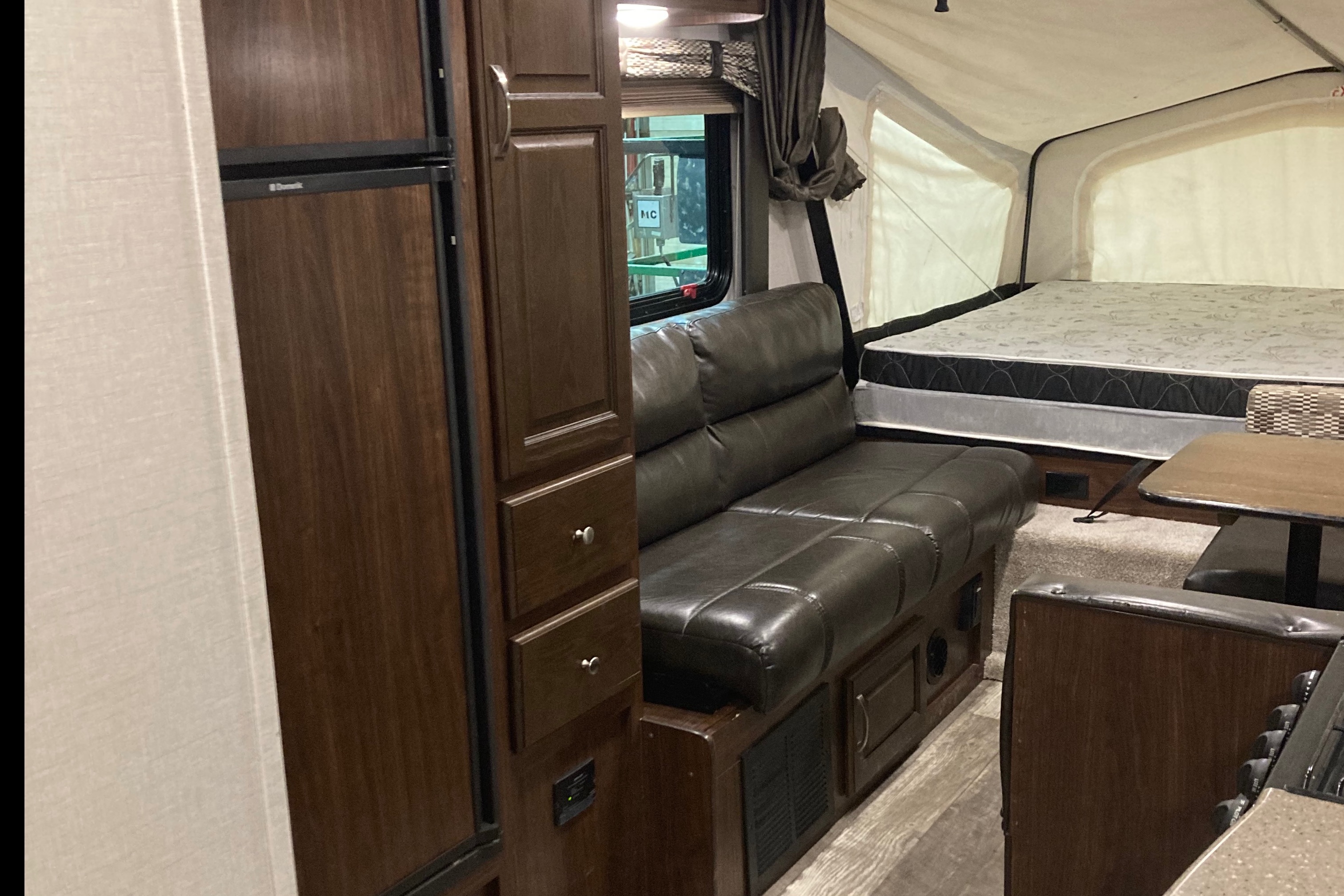 The Trailer Guy  Palomino  Solarie 163x