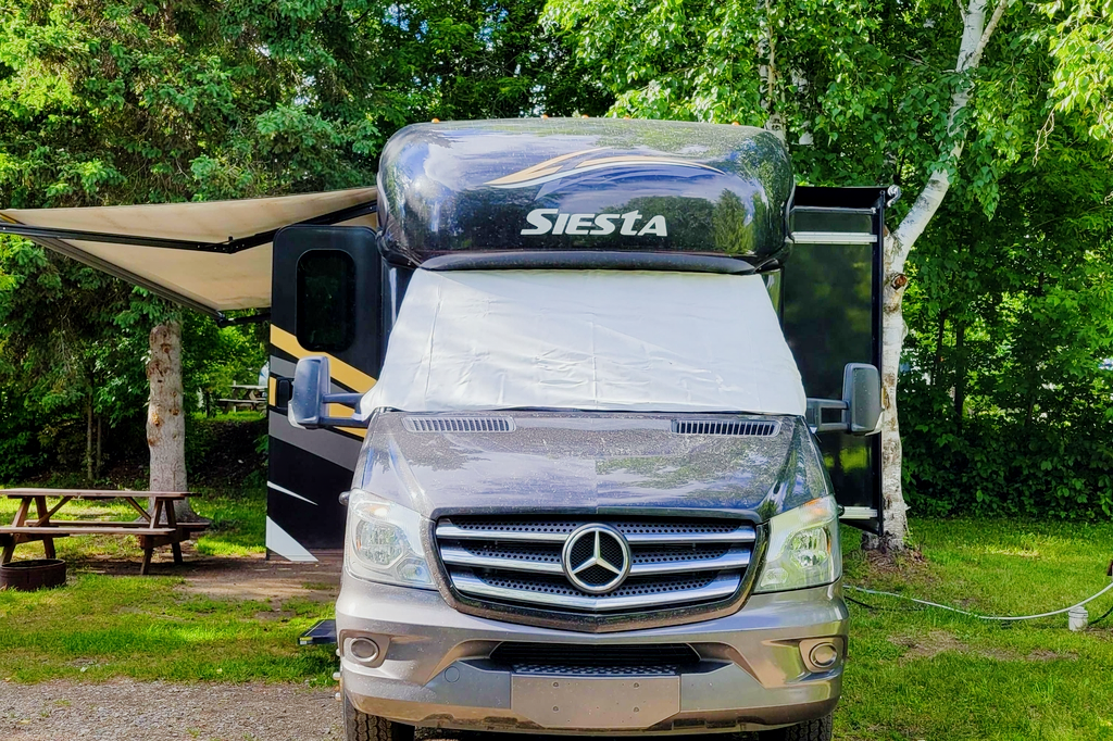 Sofia Thor Motor Coach Siesta Classe C
