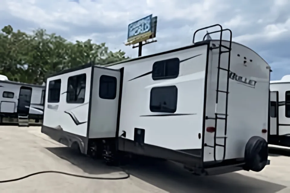 michael's Keystone 2840qrb Travel Trailer