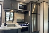 michael's Keystone 2840qrb Travel Trailer