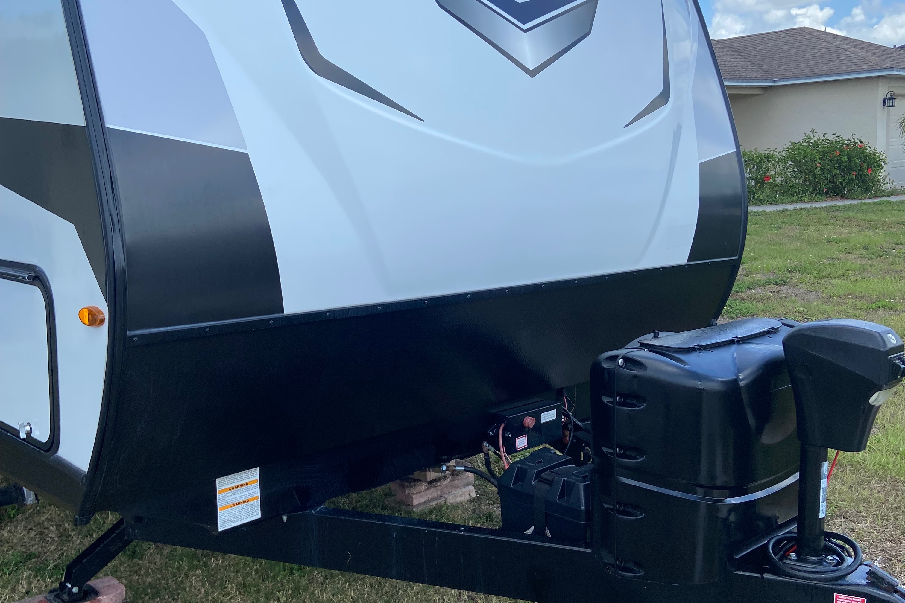 michael's Keystone 2840qrb Travel Trailer