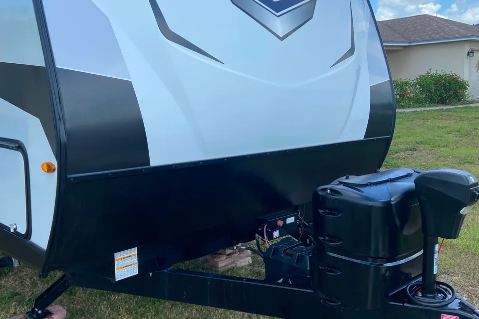 michael's Keystone 2840qrb Travel Trailer