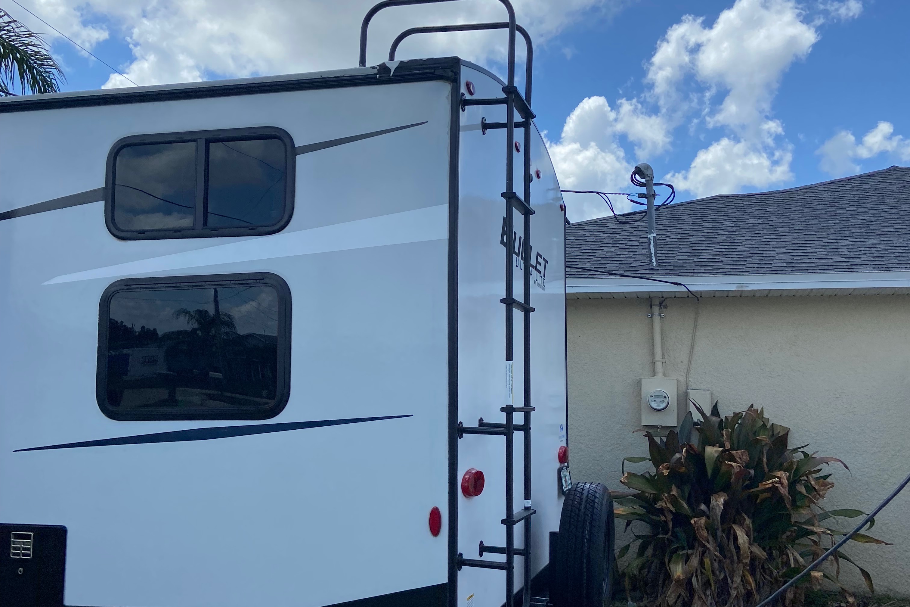 michael's Keystone 2840qrb Travel Trailer