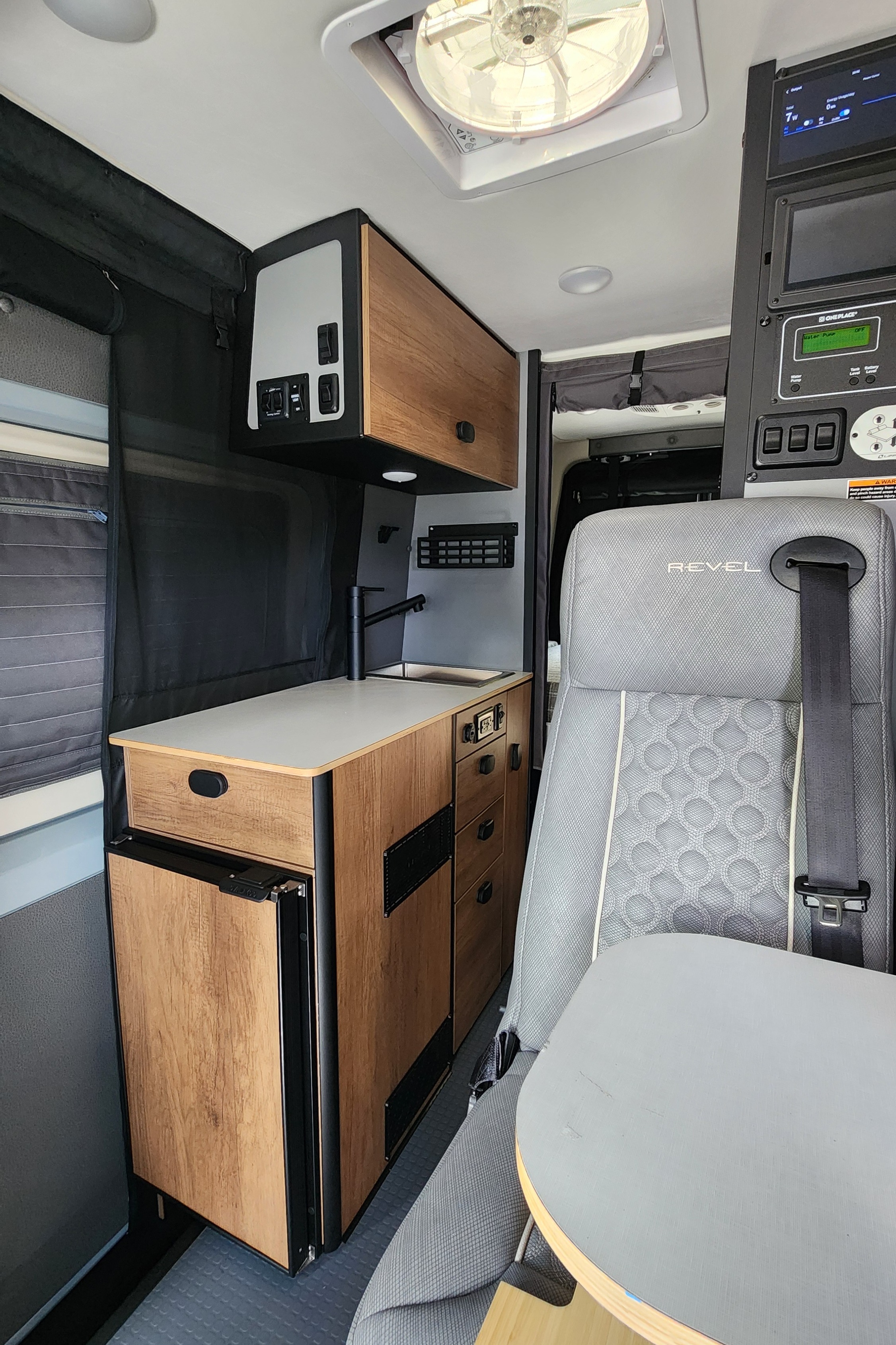 2025 AWD All Season Winnebago Revel 44E "Fred" - UNLIMITED MILES - Montana - Starlink