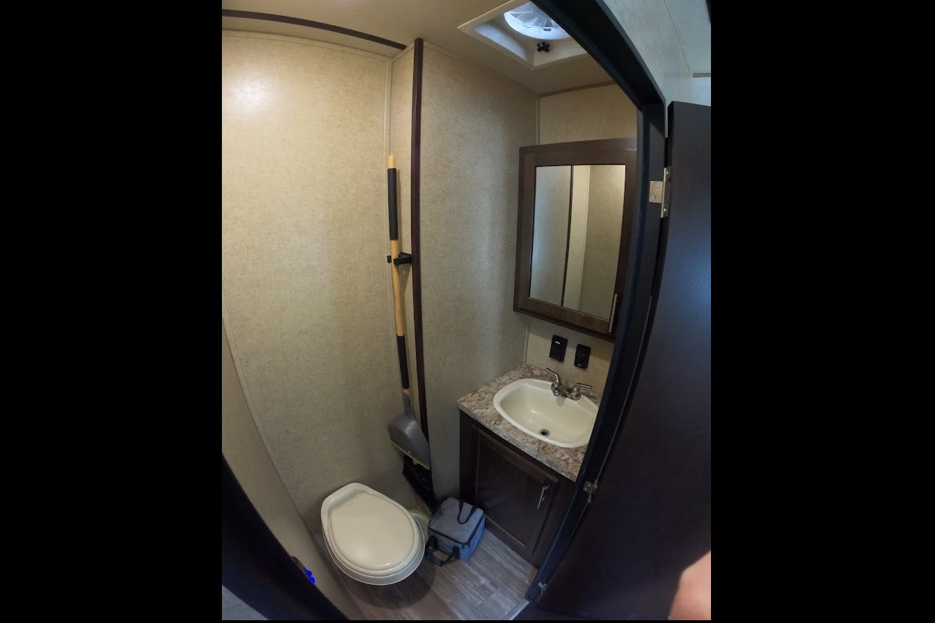 Your RV Home Away from Home *Delivery only*