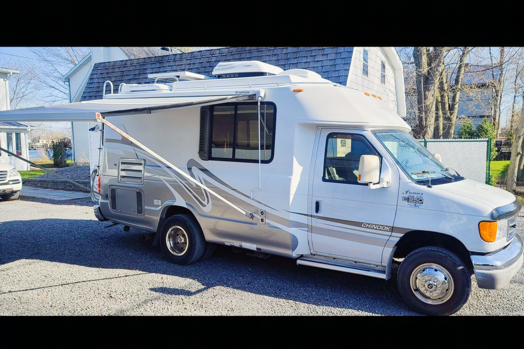 Luke's Shinook Premier Class B