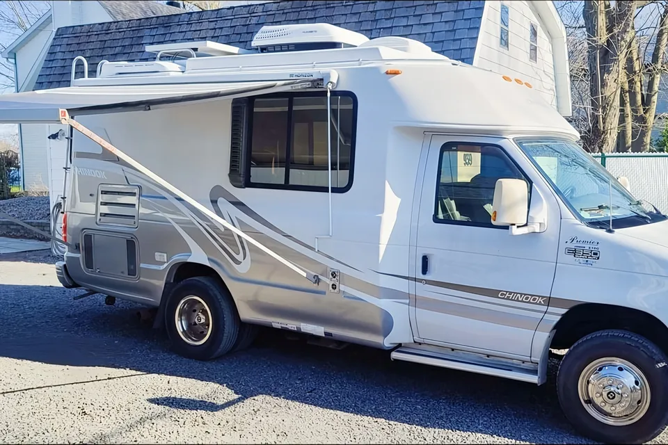 Luke's Shinook Premier Class B