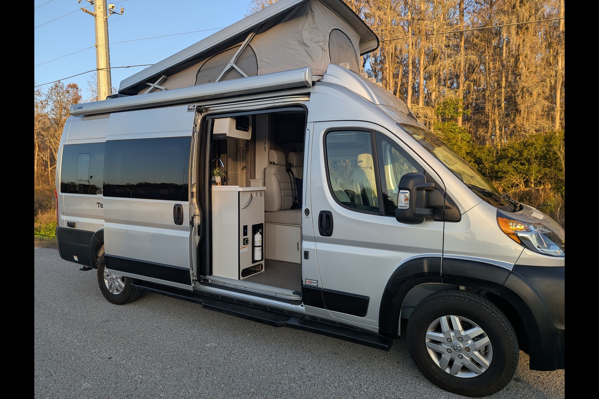 2023 Class B - A/C, 100 mi/day Luxury Van Pop Top