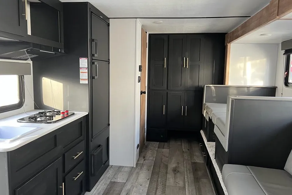 Keystone Springdale 1860 Travel Trailer