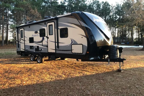 Brown Hornet Travel Trailer-*delivery or pick up available*