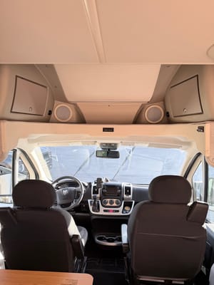 Ram Pro Master Winnebago Class C
