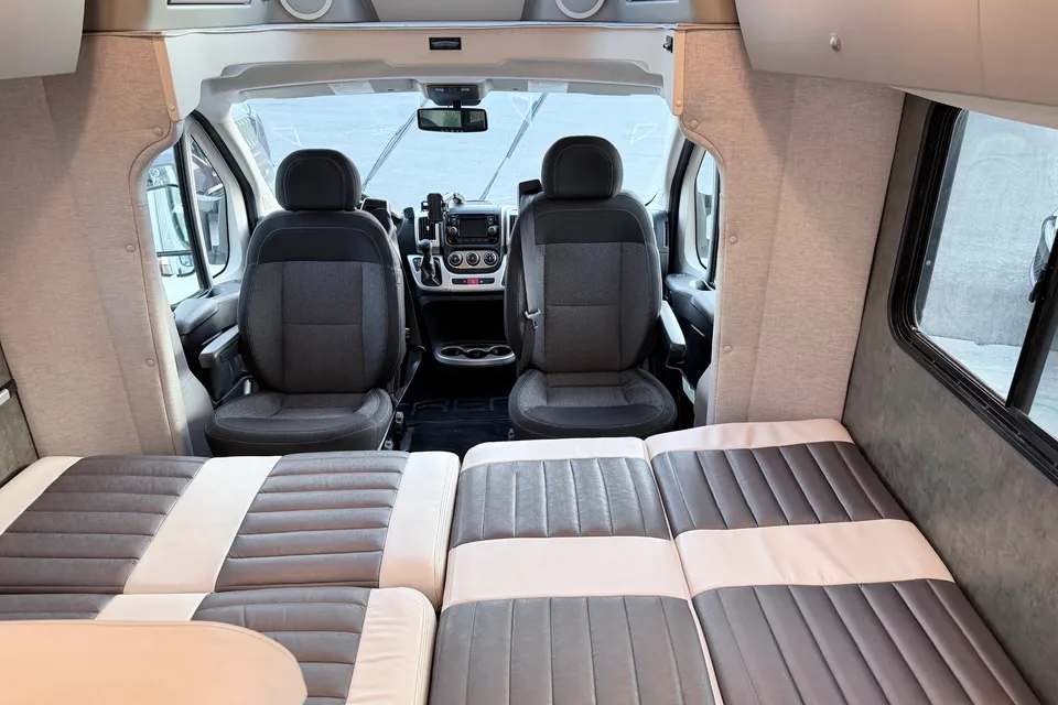 Ram Pro Master Winnebago Class C