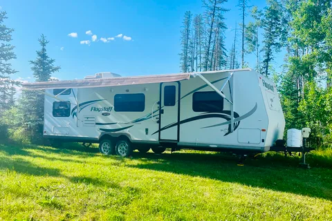 Forest River Flagstaff 27BHS Travel Trailer
