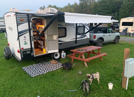 Cruise lite camper