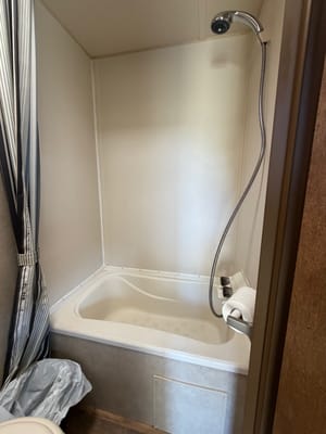 Cruise lite camper
