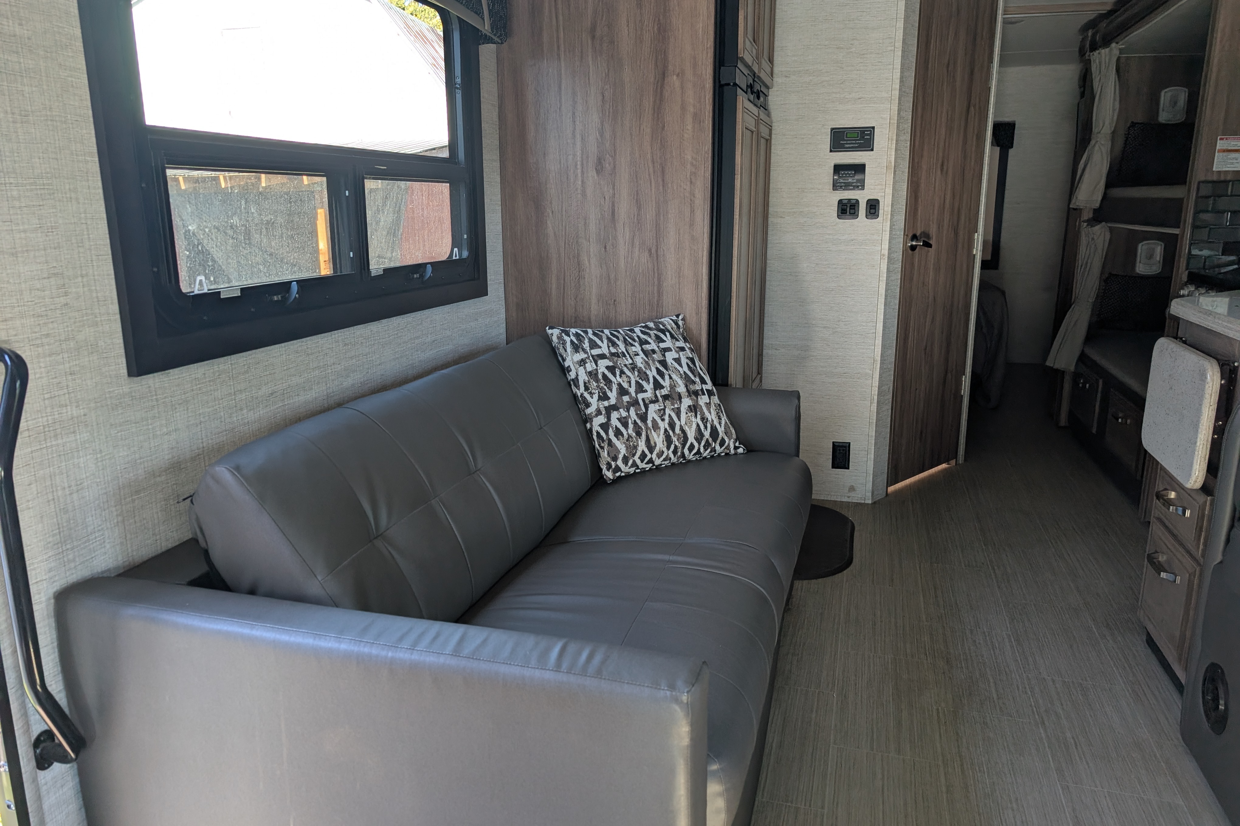 Dianne's Jayco Greyhawk Class C