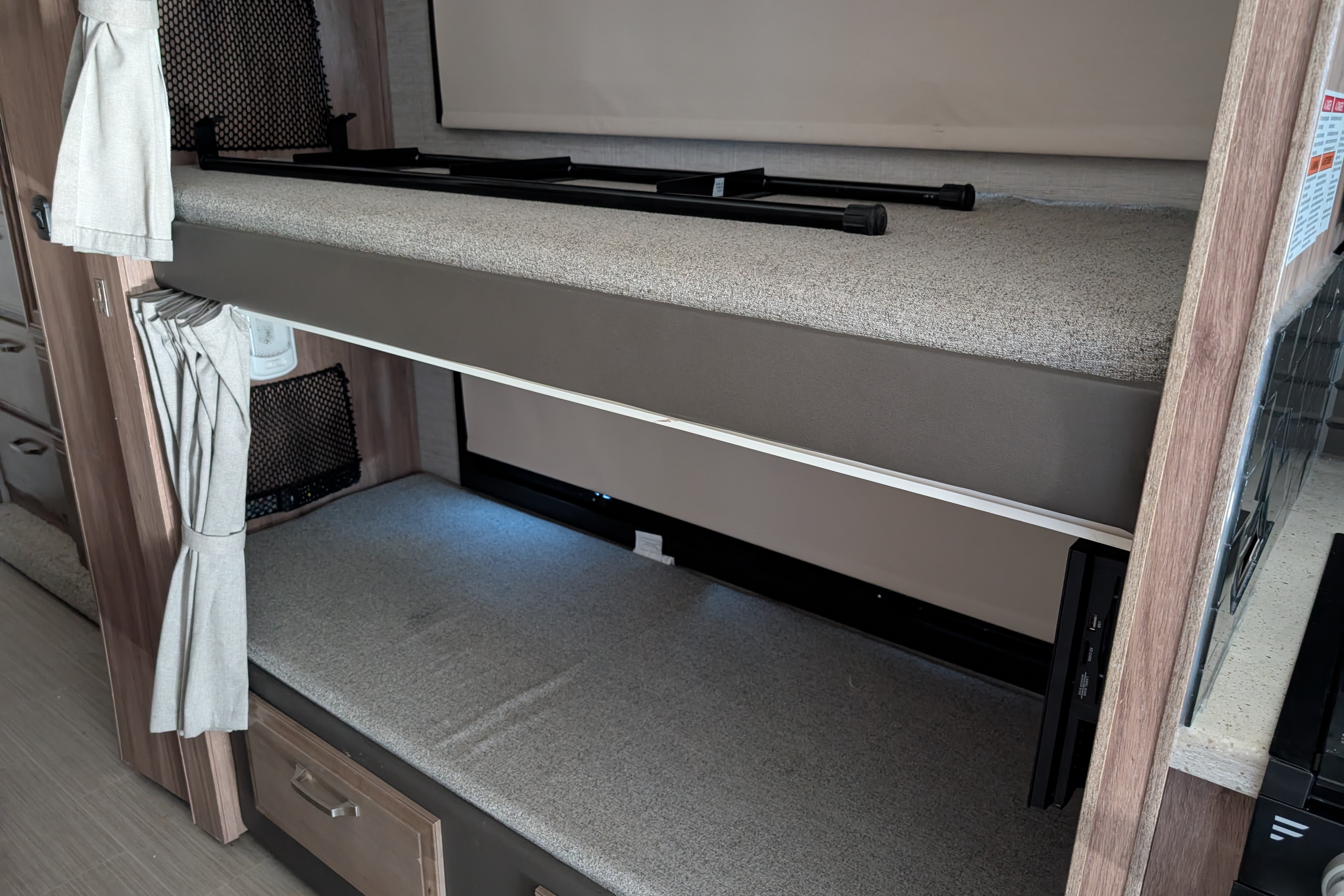 Dianne's Jayco Greyhawk Class C