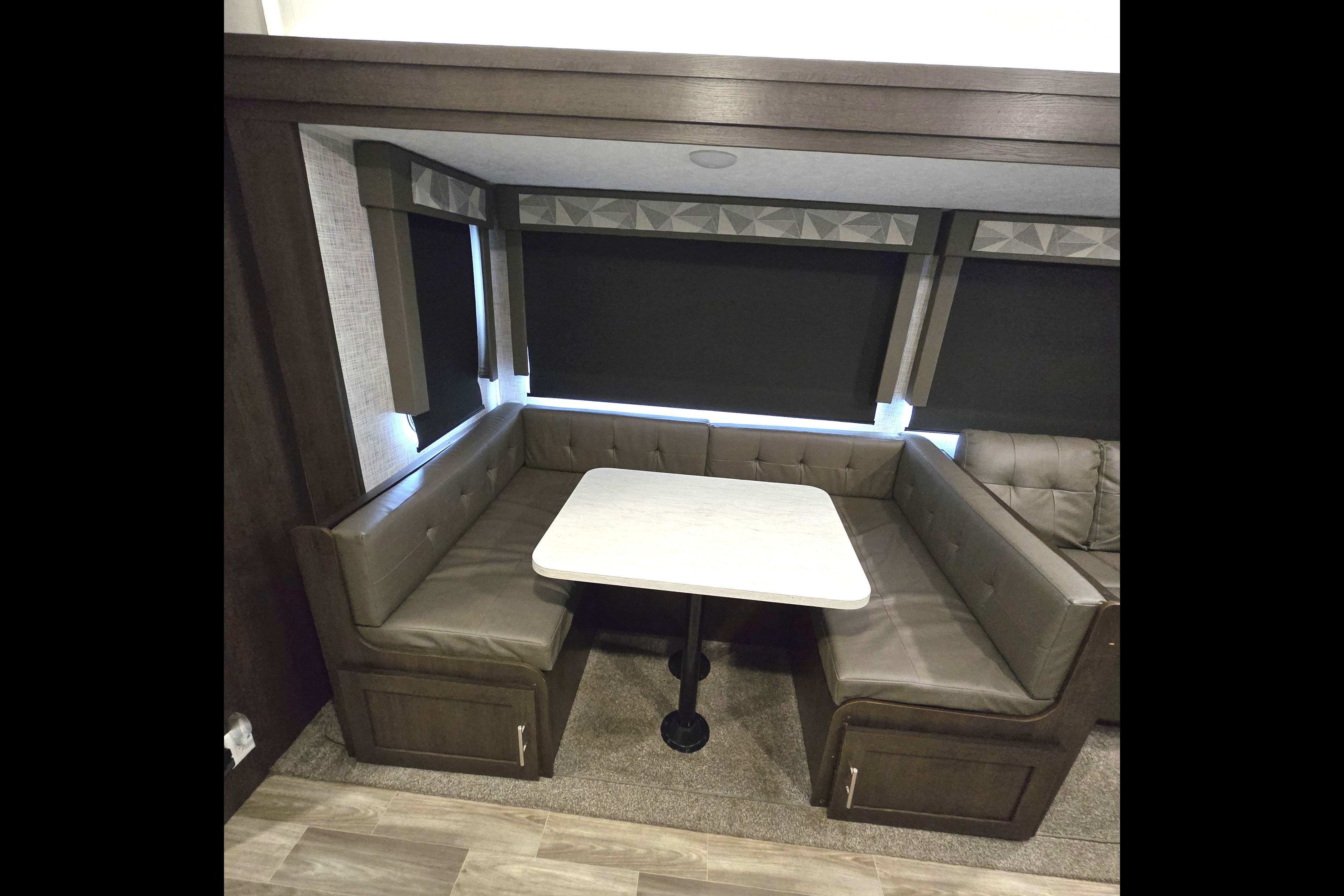 Fireside RV's 2019 Forest River Salem 32BHDS Bunkhouse - LMI1558