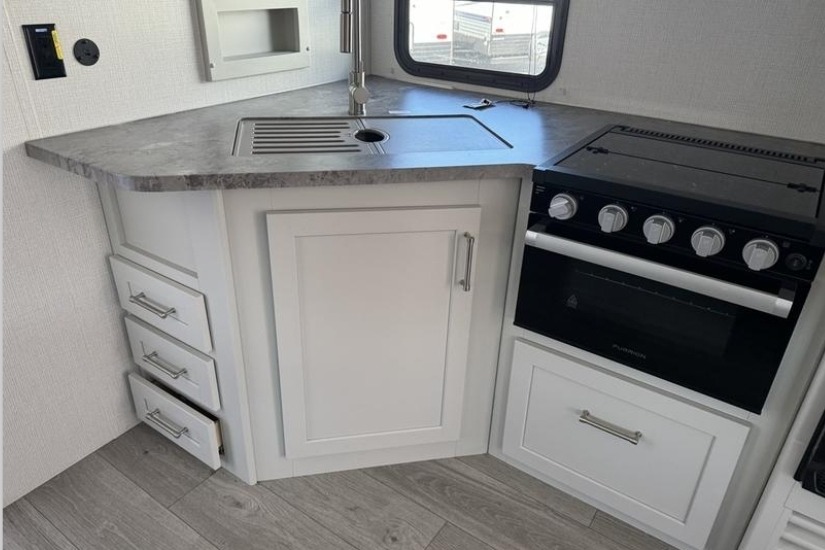 Rick's Cougar Half-Ton Travel Trailer