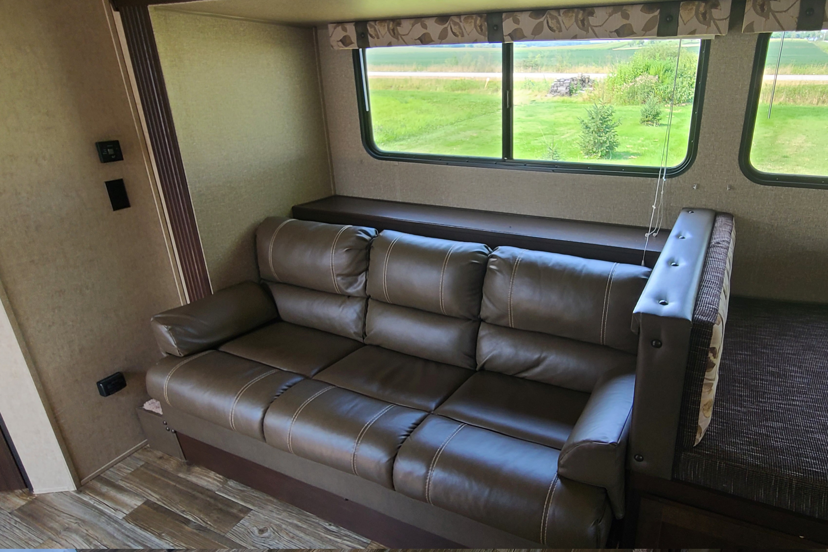 Roomy Inside Cherokee Grey Wolf 26CKSE Travel Trailer