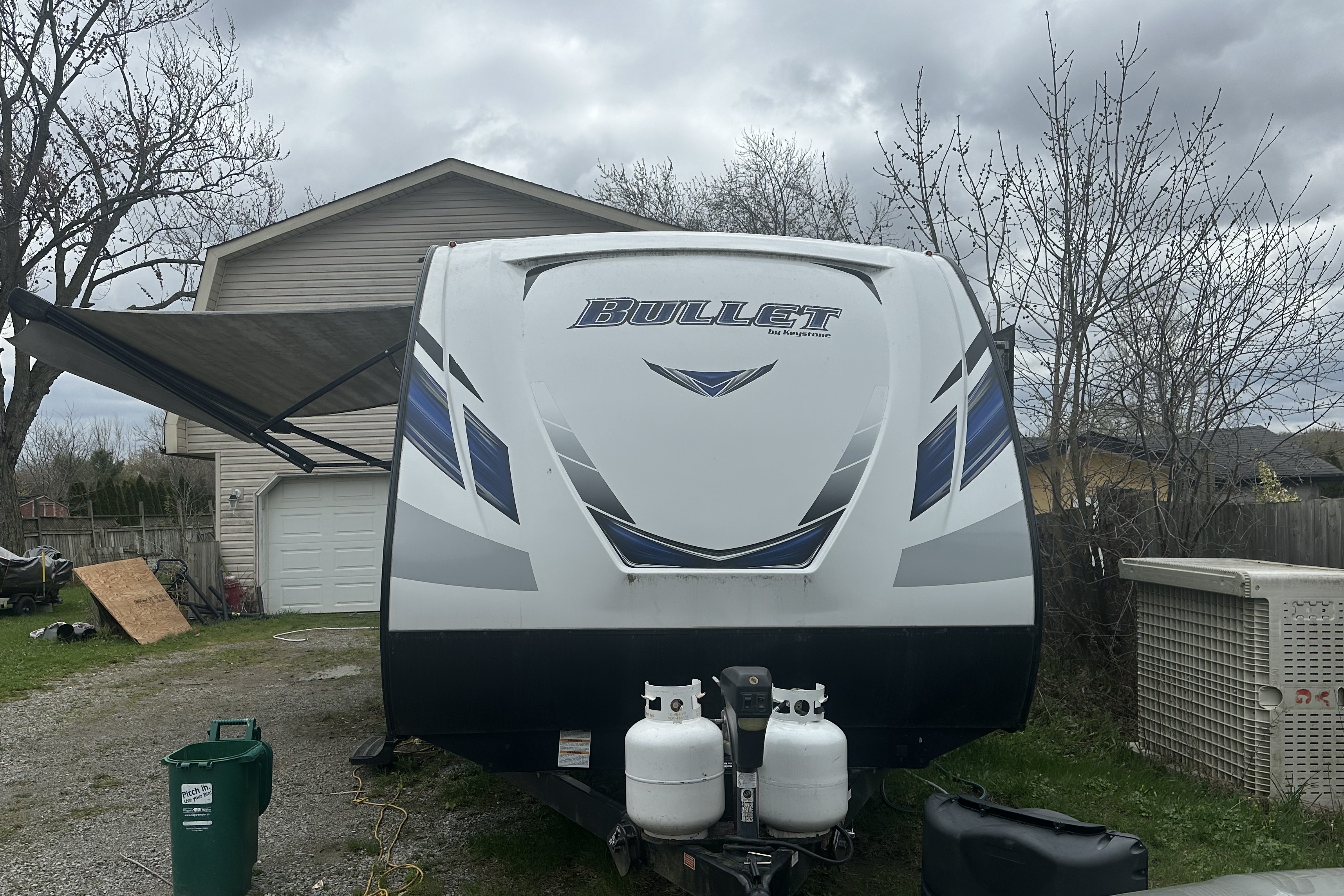 Patrick's Keystone Bullet ultra lite 272bhs Travel Trailer