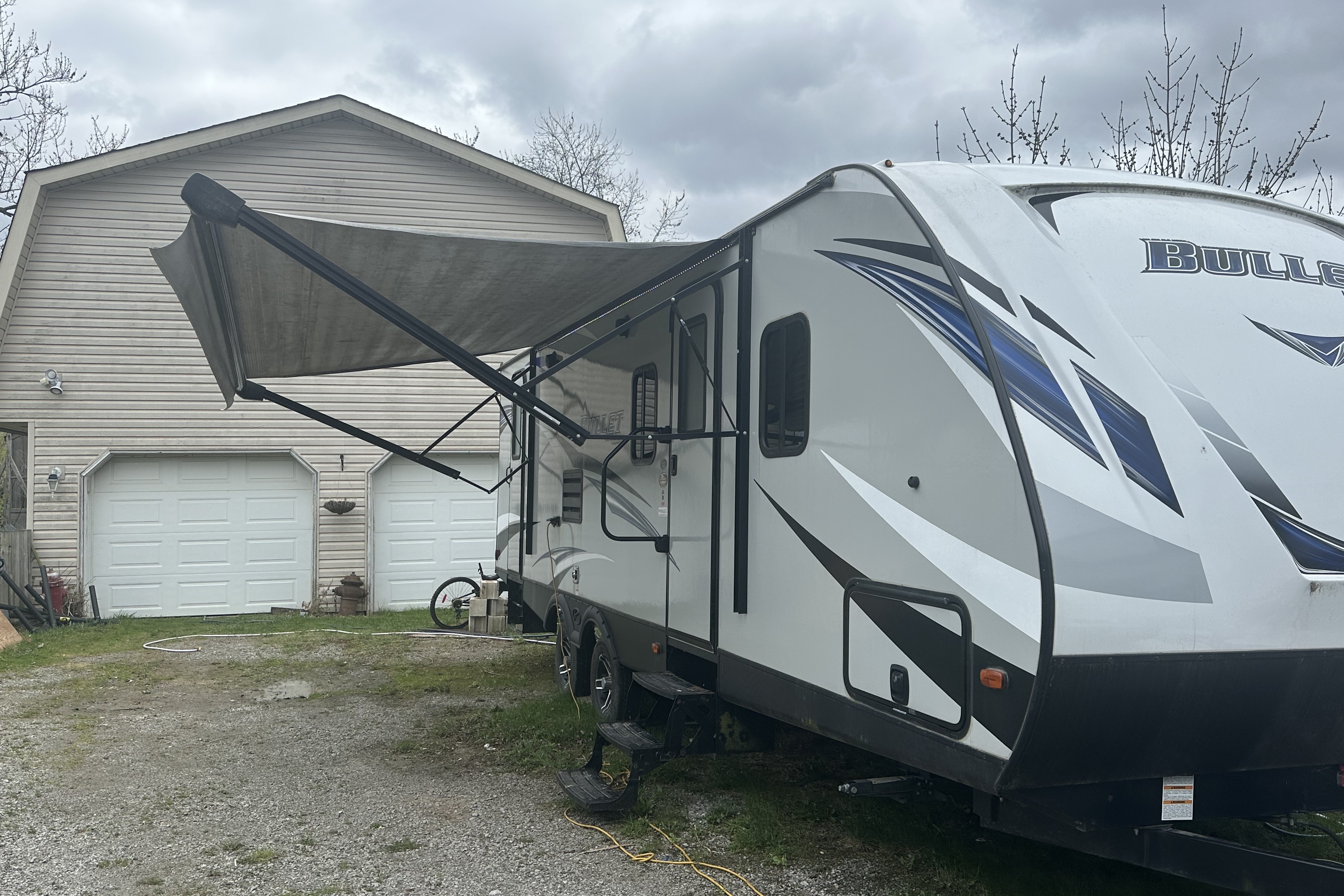 Patrick's Keystone Bullet ultra lite 272bhs Travel Trailer