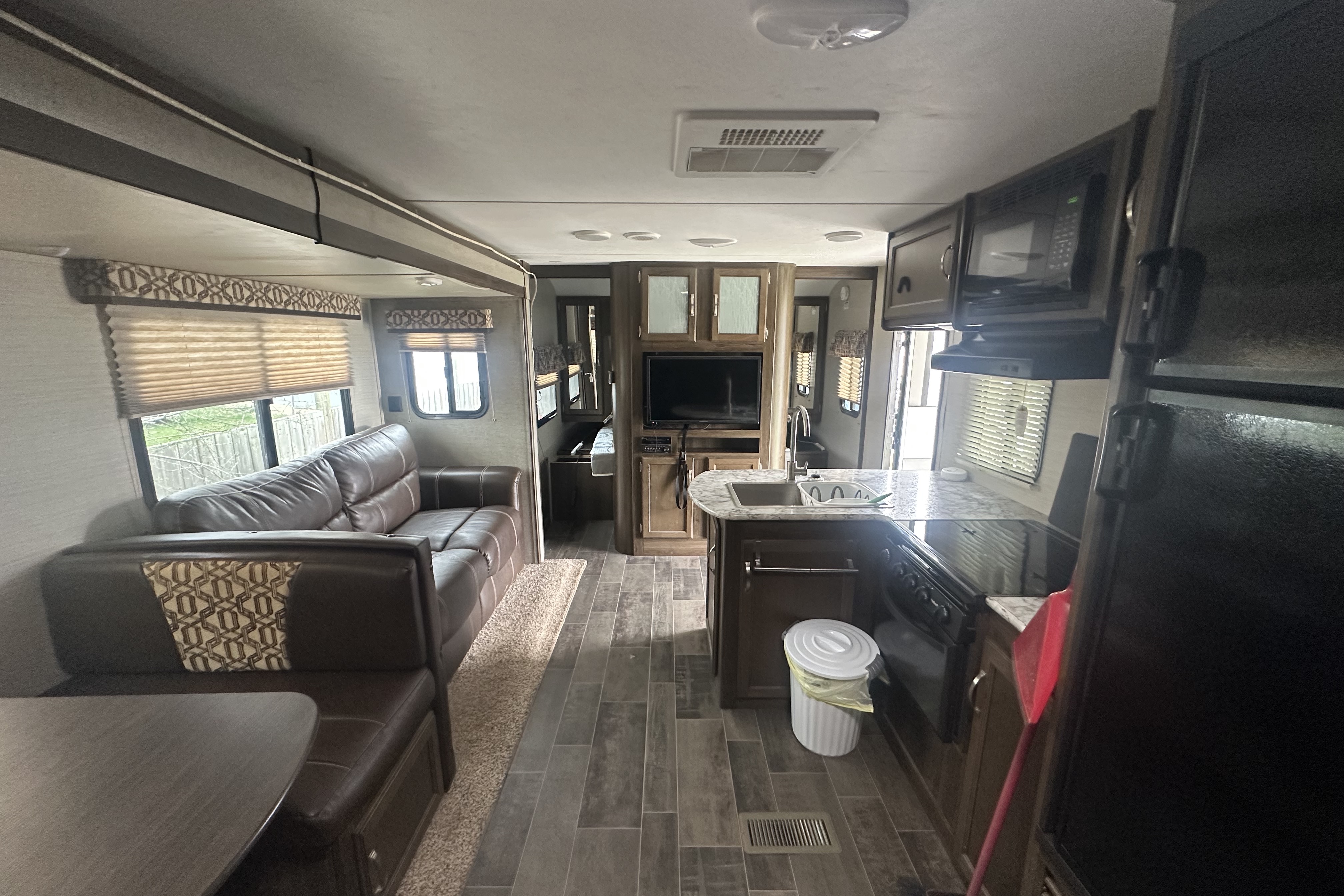 Patrick's Keystone Bullet ultra lite 272bhs Travel Trailer
