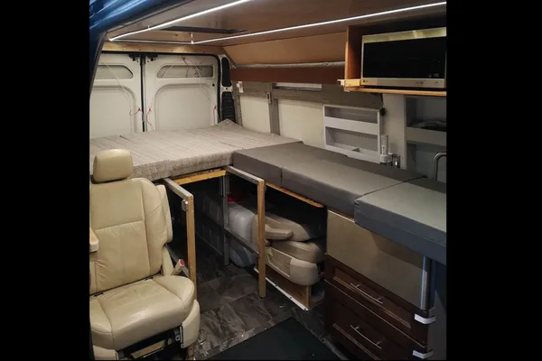 Henry's Wheelchair accessible motorhome