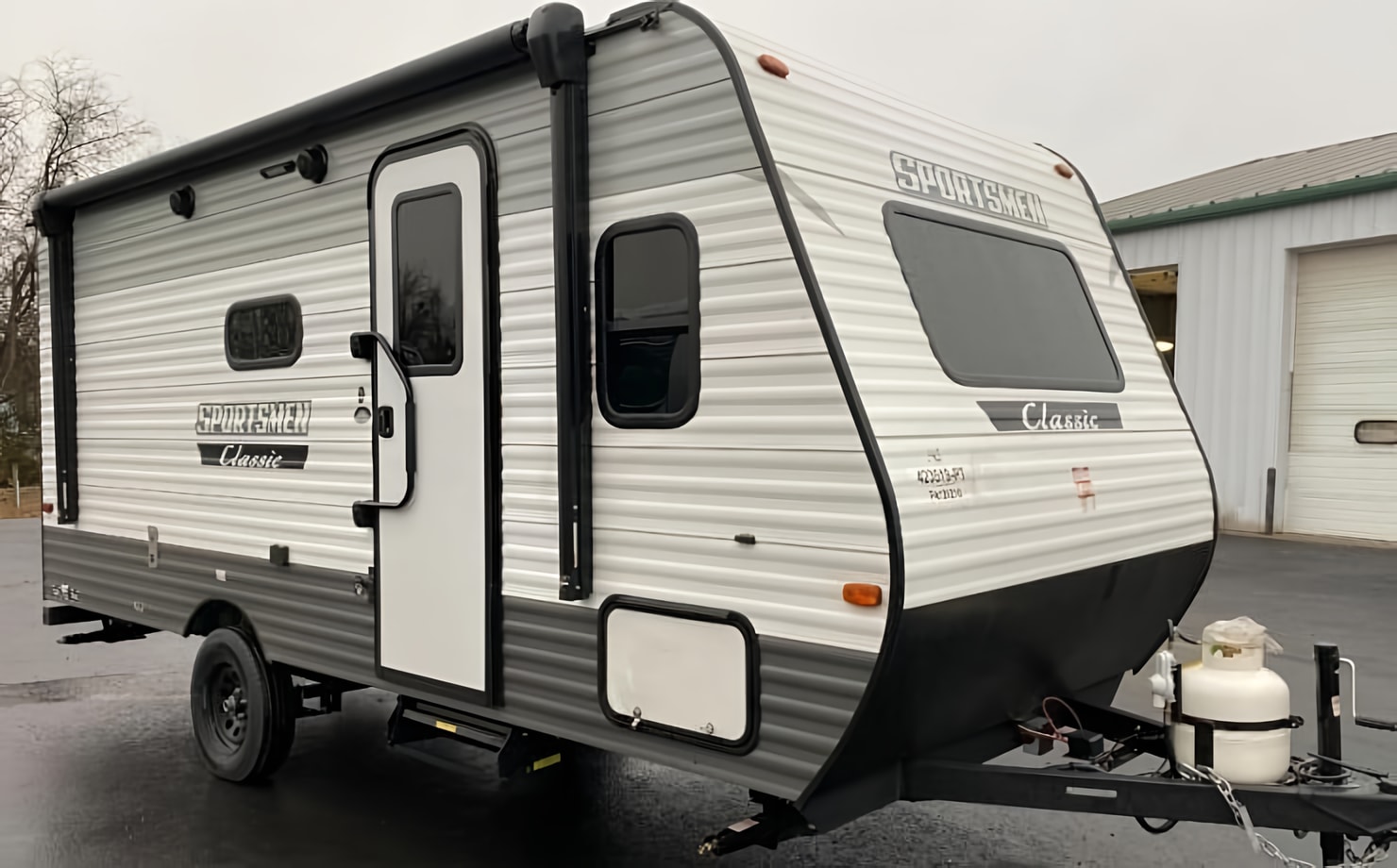 Nina's KZ Sportsmen Classic 181BH Travel Trailer
