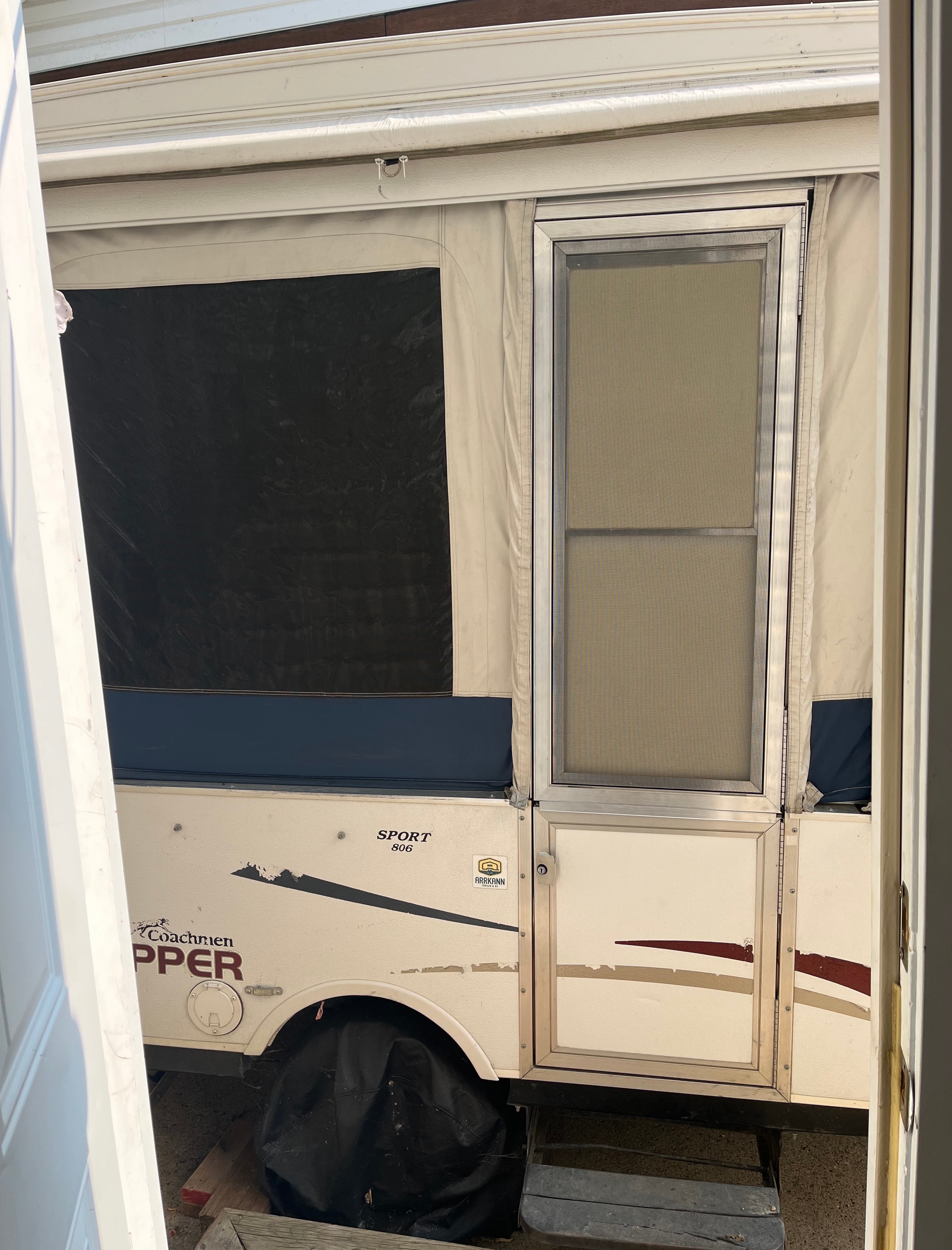 2010 Clippers Tent Trailer