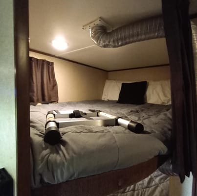 "Sweet Escape" Jayco Jay Flight Sleeps 10 Kid and Pet Friendly