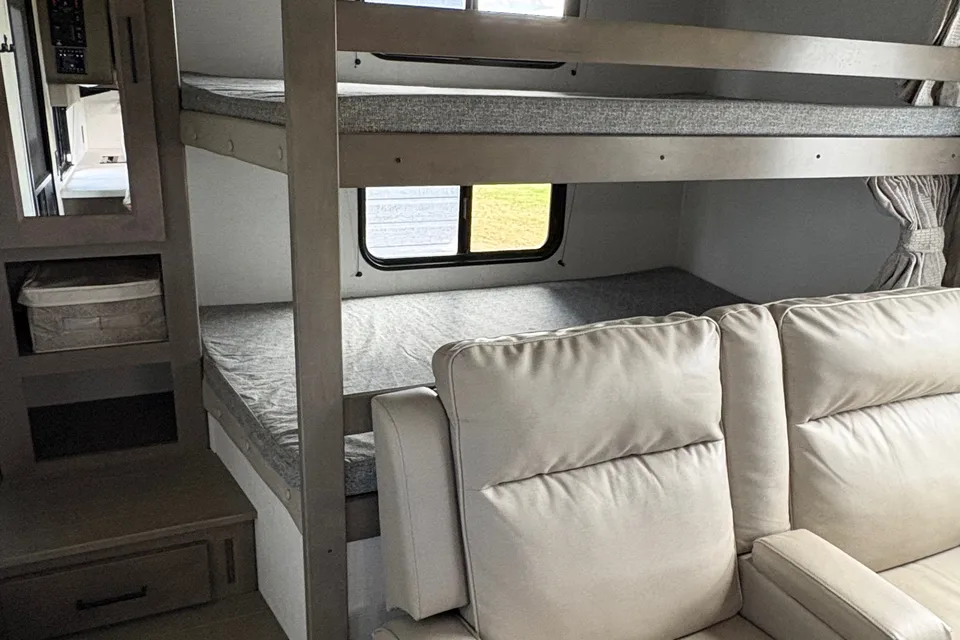 Grand Design Transcend 265BHT