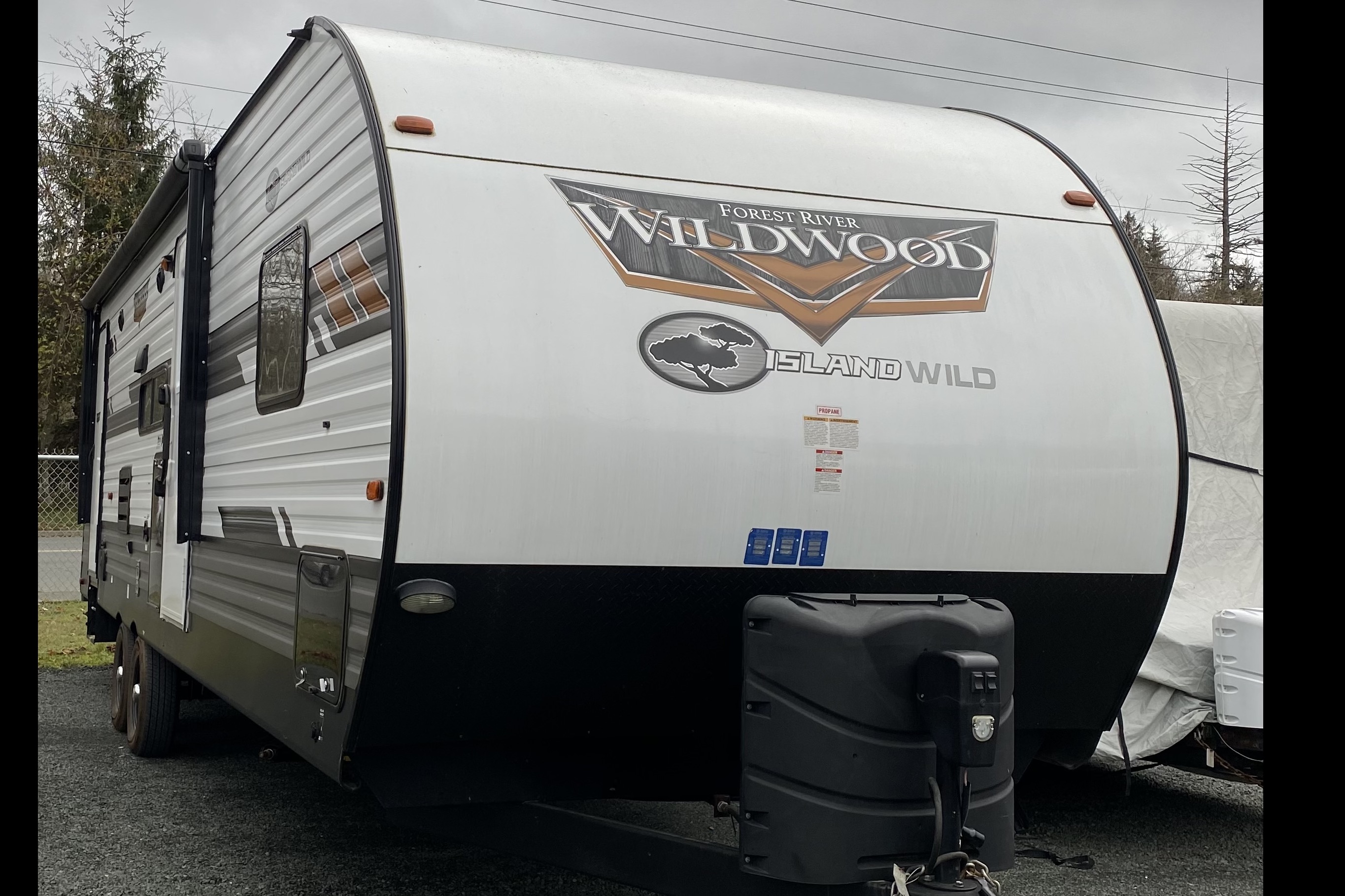Mac,s Wildwood 26DBUD Travel Trailer