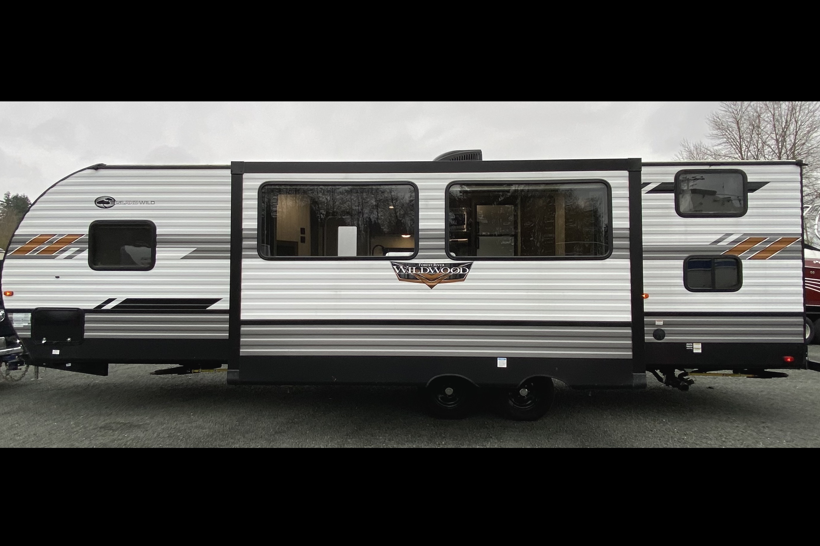 Mac,s Wildwood 26DBUD Travel Trailer