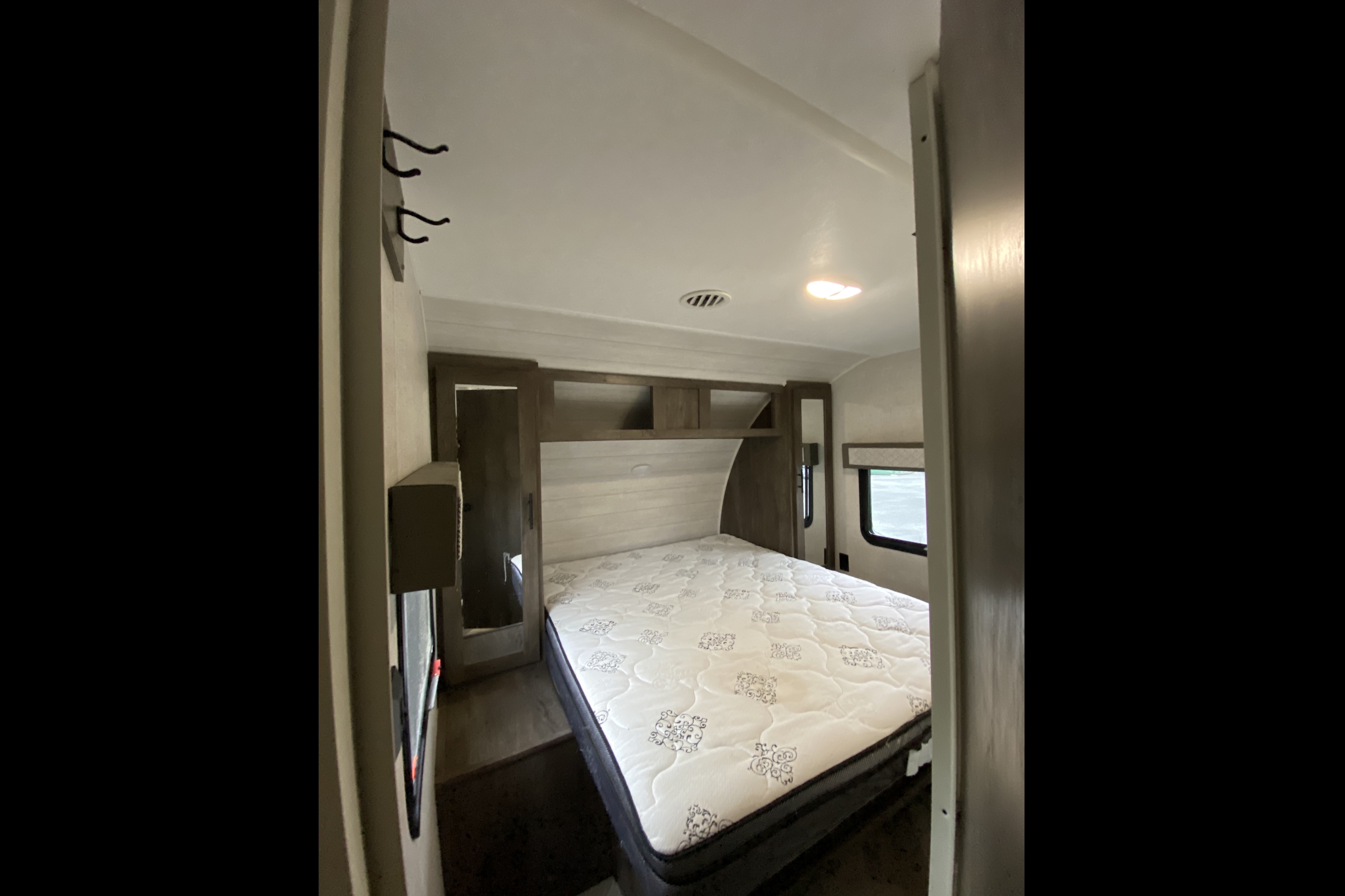 Mac,s Wildwood 26DBUD Travel Trailer