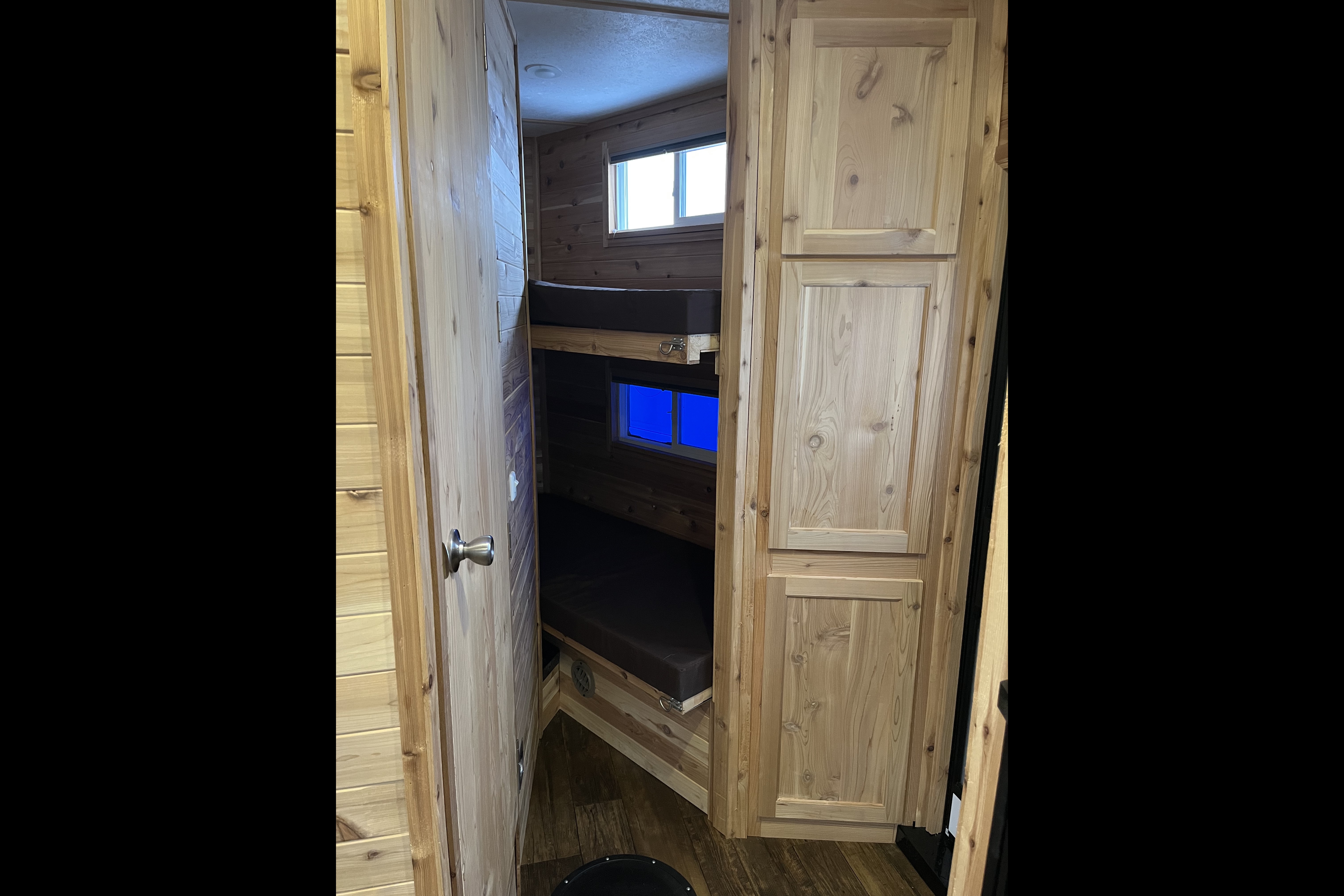 All Seasons Rent-All X22 RV Series Fish Houses