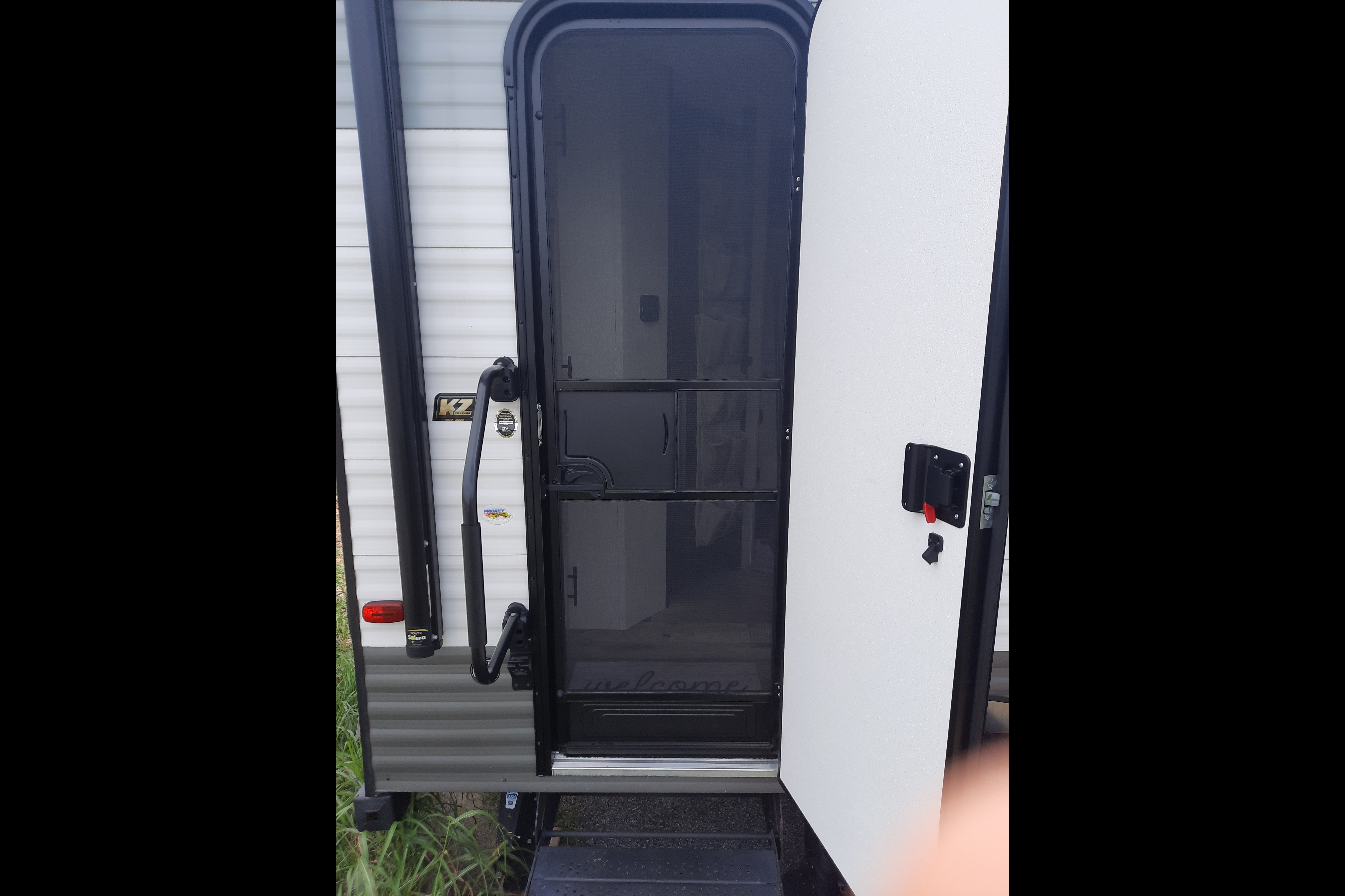 Jason's KZ Sportsmen Classic 130RB Travel Trailer