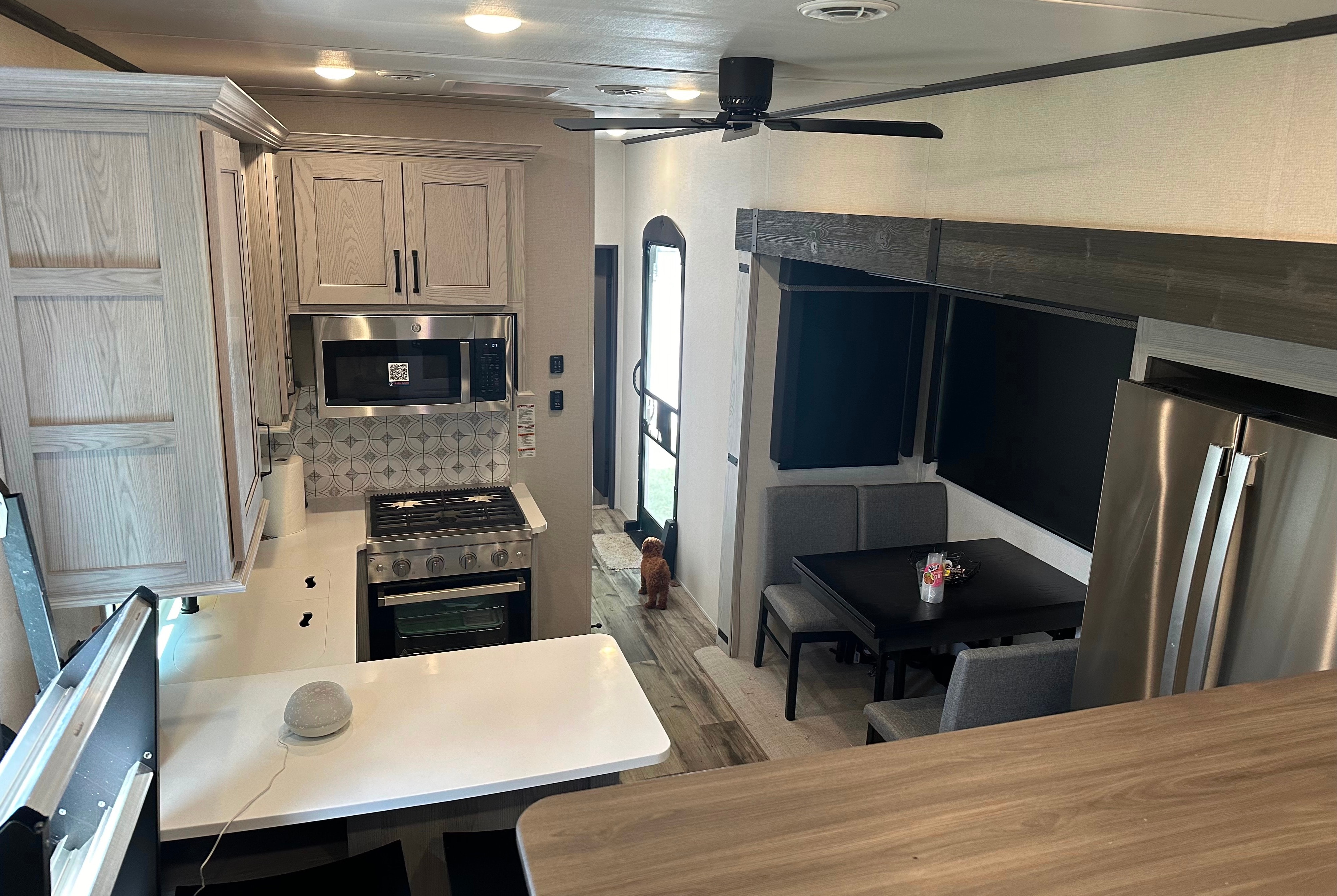 2023 Keystone Montana High Country Fifth Wheel