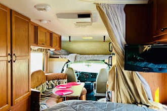 Rob's Coachmen Freelander Class C