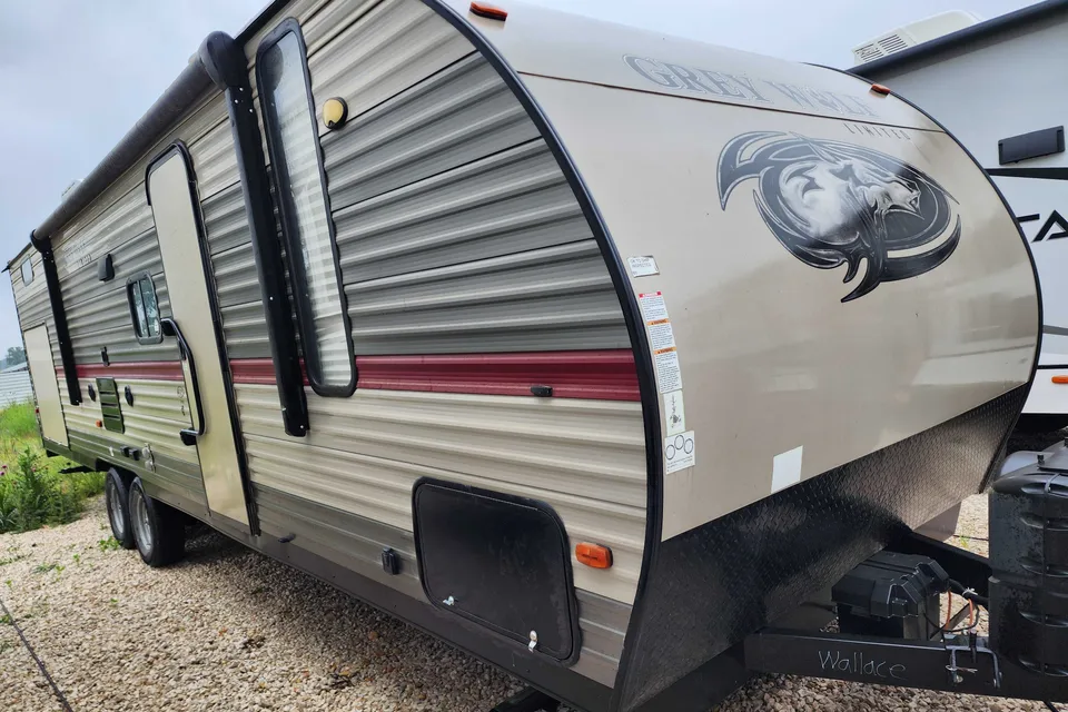 Let's Hookup Rentals