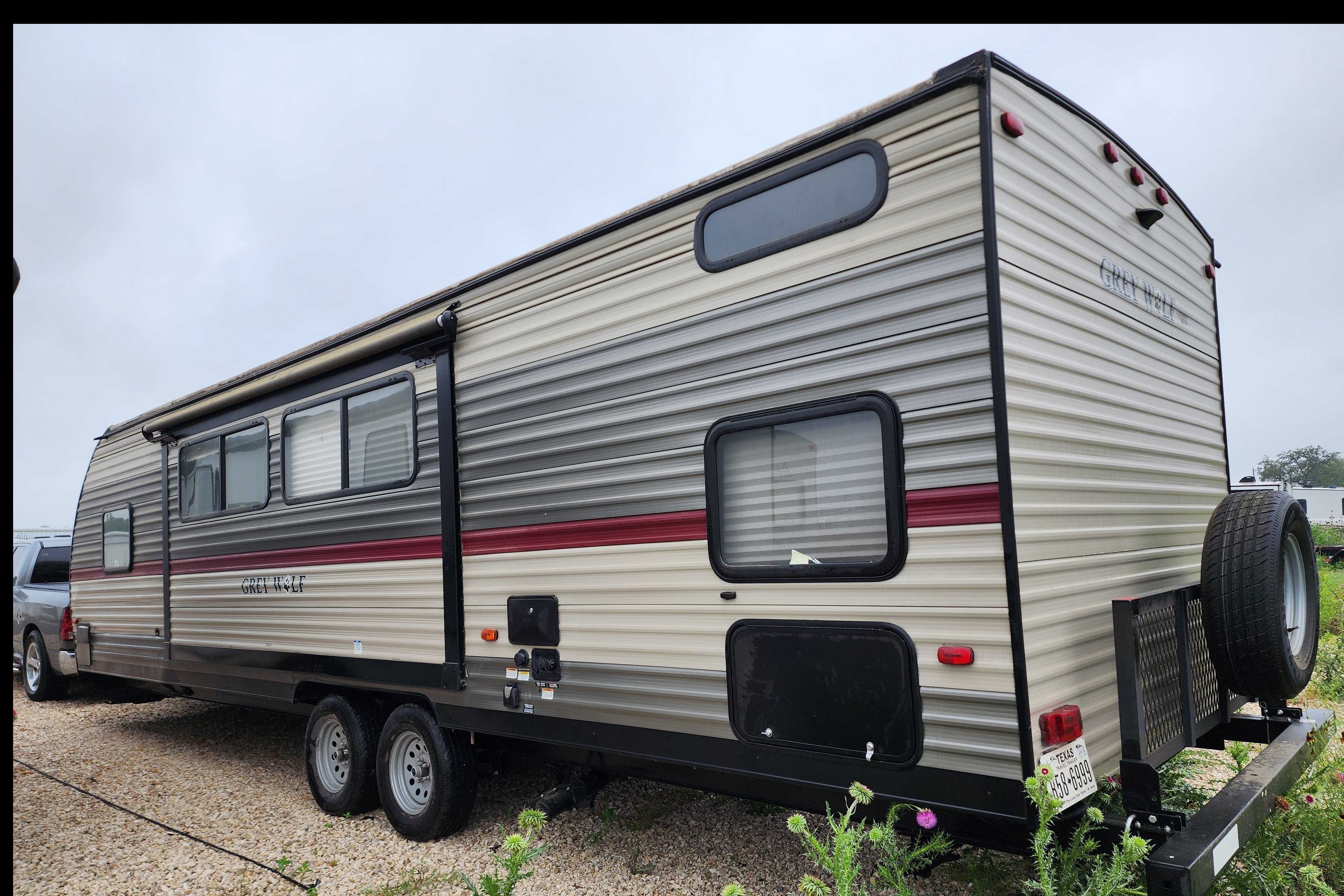Let's Hookup Rentals