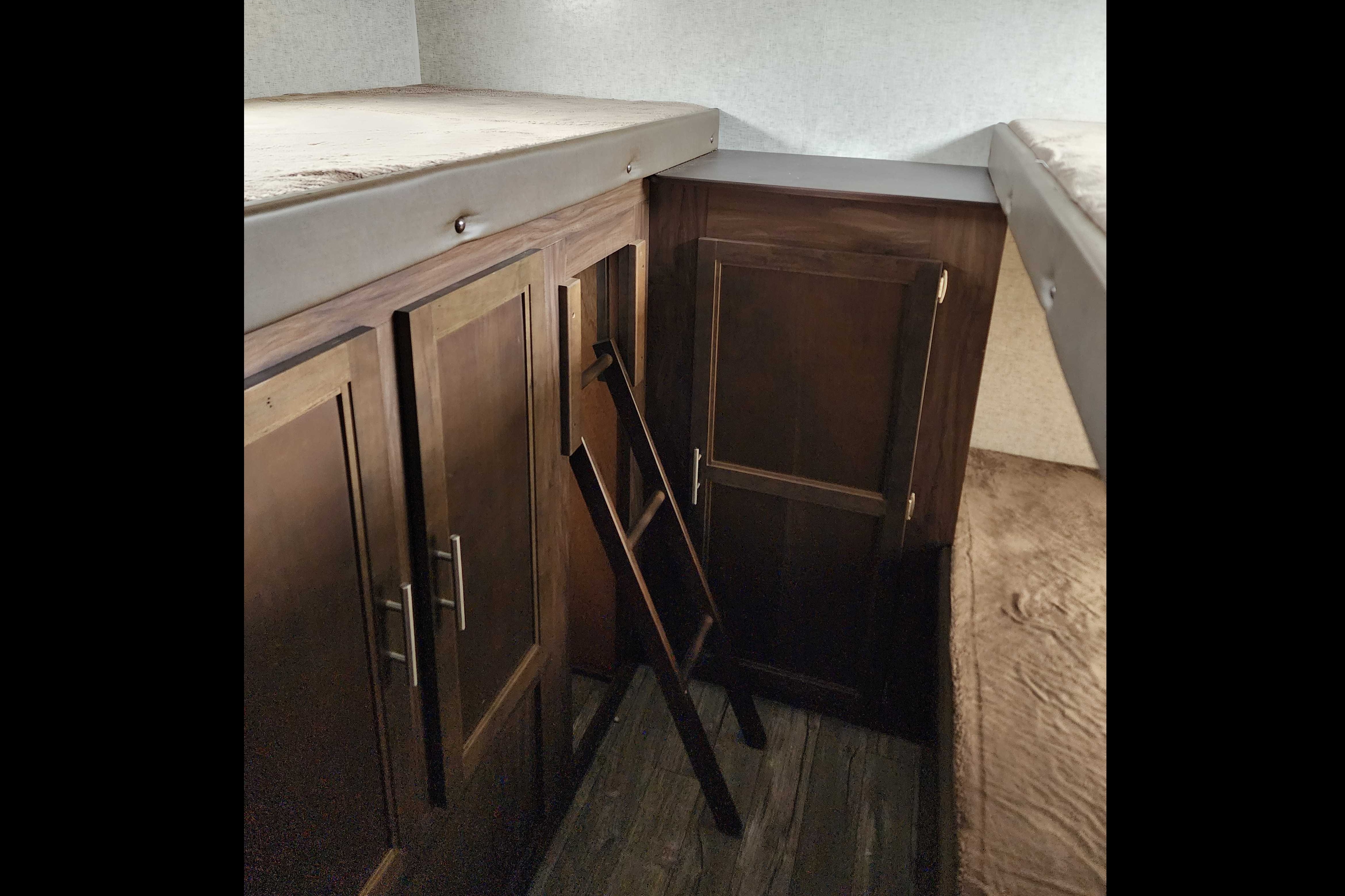 Let's Hookup Rentals